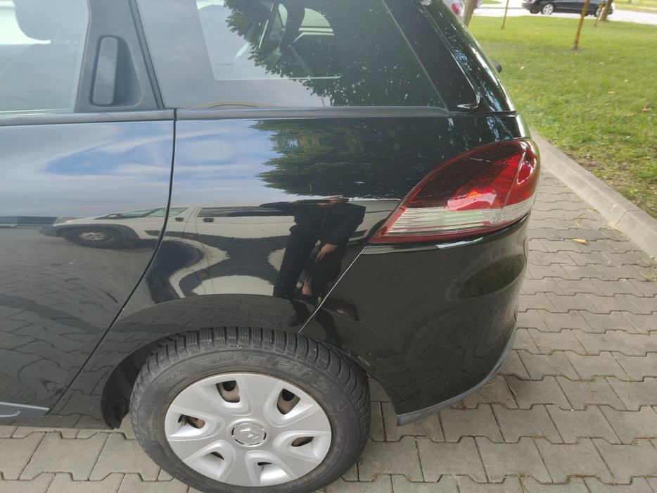Zdjęcie błotnika tylnego lewego