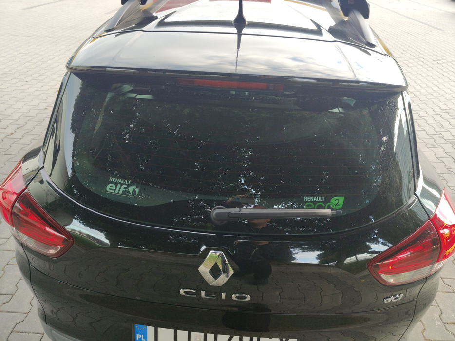 Zdjęcie szyby tylnej