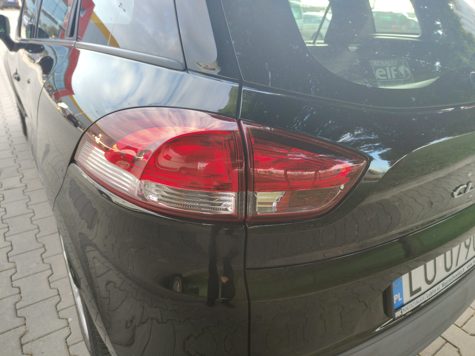 Zdjęcie oświetlenia tylnego lewego