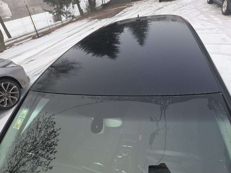 Zdjęcie dachu część przednia