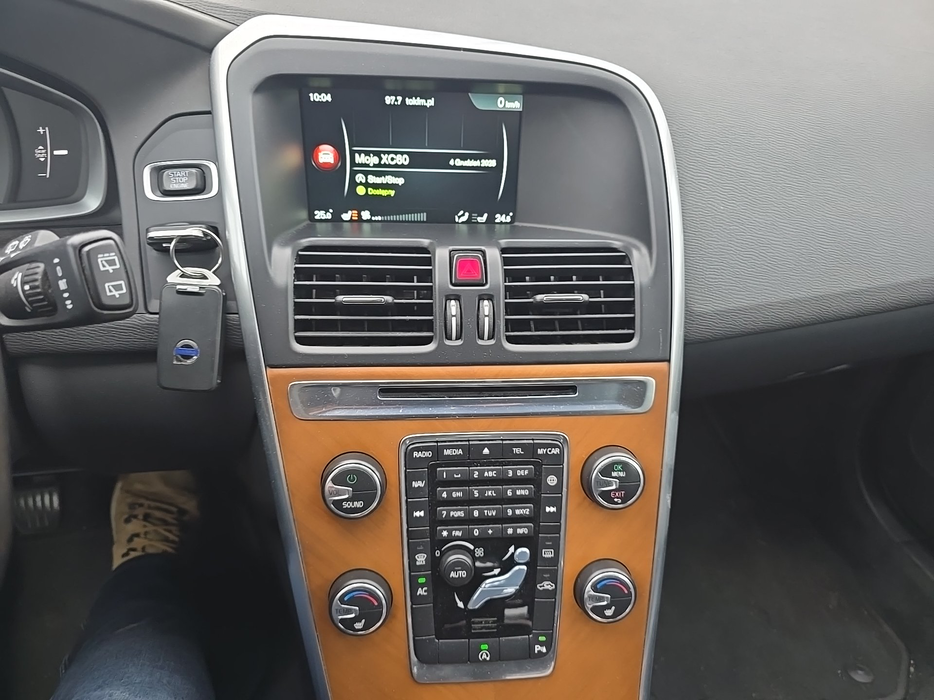 Zdjęcie jednostki multimedialnej