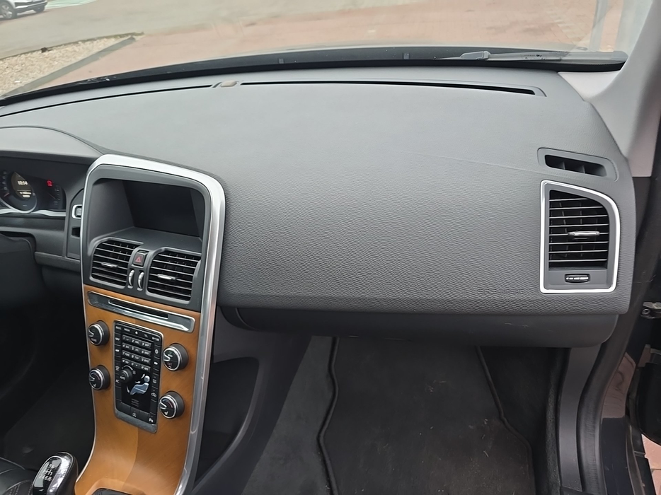 Zdjęcie kokpitu części prawej