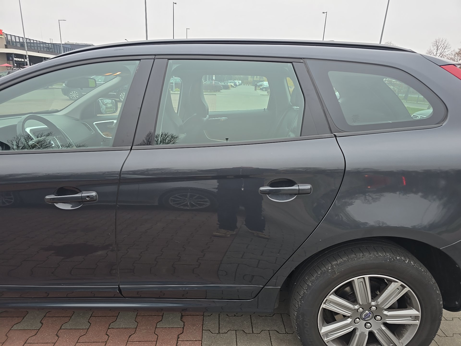 Zdjęcie drzwi tylne lewe wraz z szybą