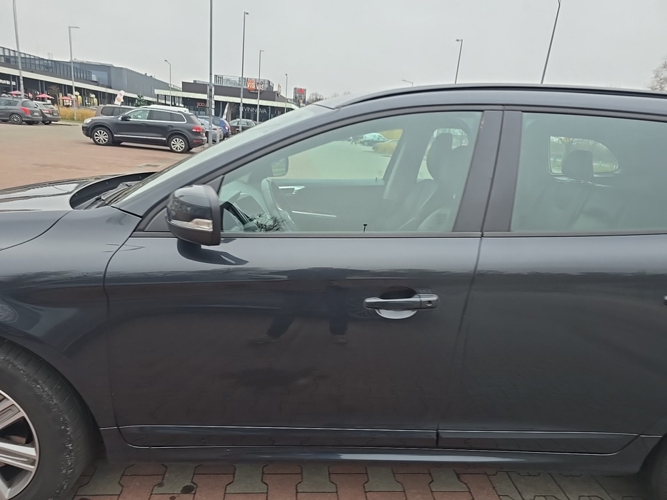 Zdjęcie drzwi przednich lewych wraz z szybą