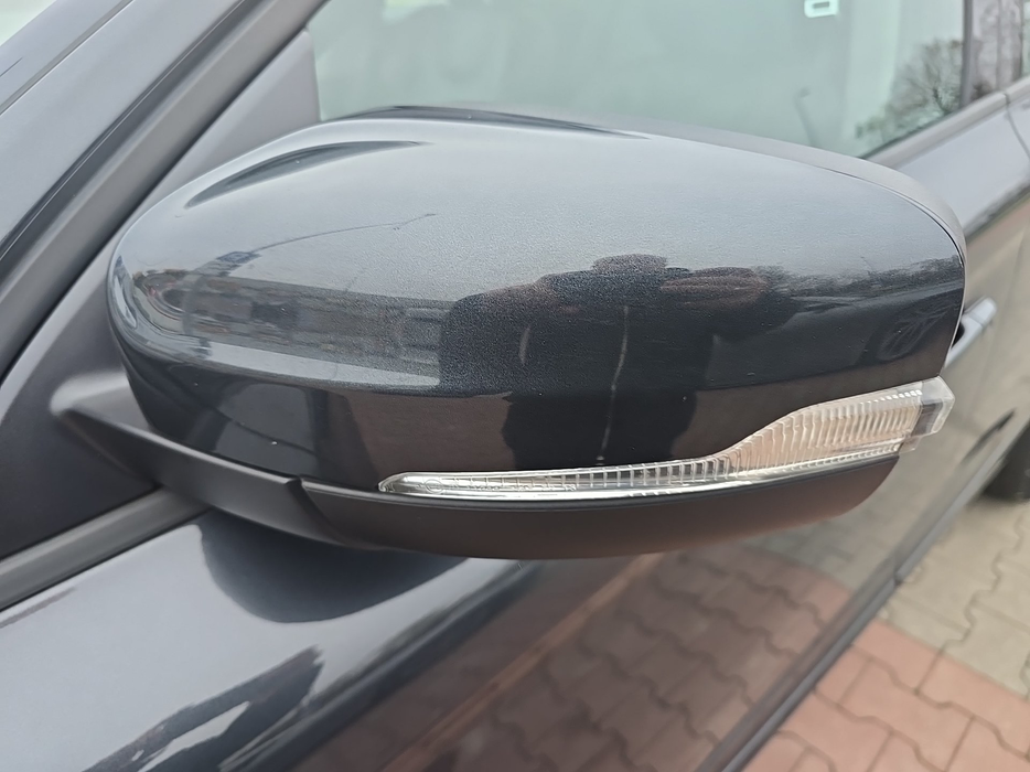 Zdjęcie obudowy lusterka lewego