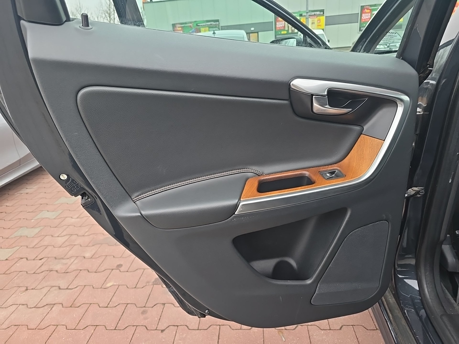 Zdjęcie tapicerki drzwi tylnych lewych