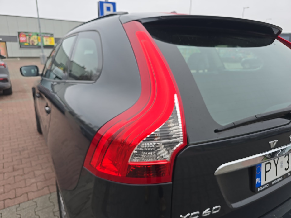 Zdjęcie oświetlenia tylnego lewego