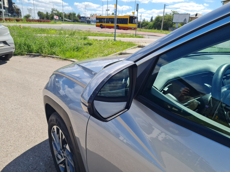 Zdjęcie zwierciadła lusterka lewego