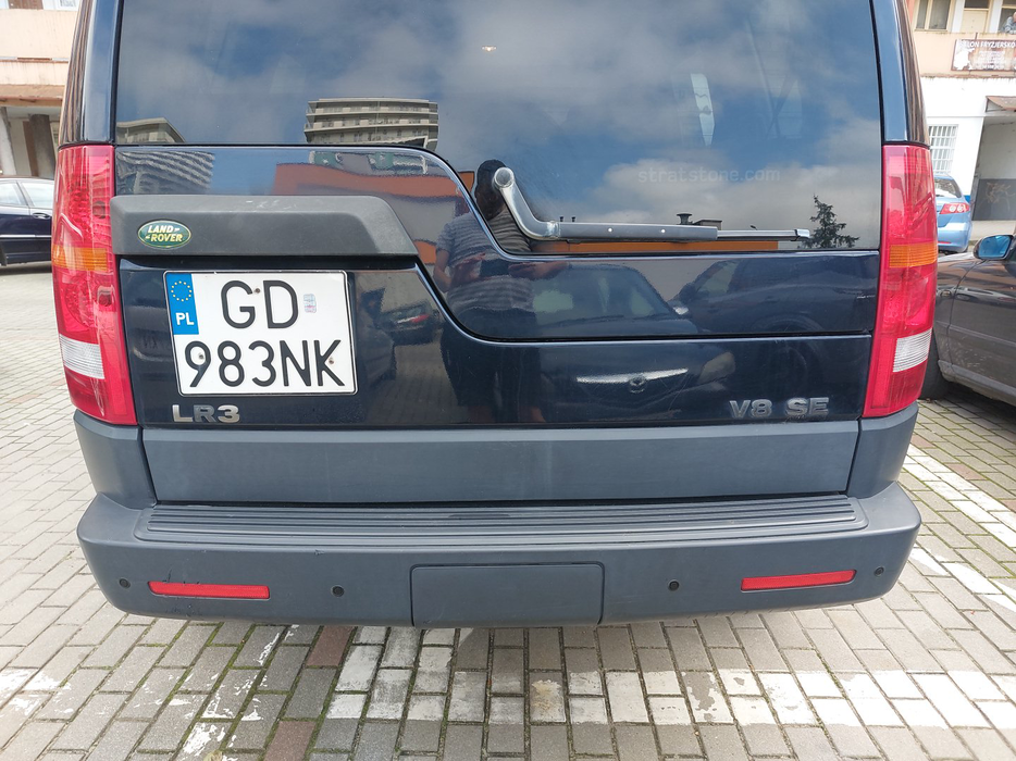 Zdjęcie pokrywy bagażnika