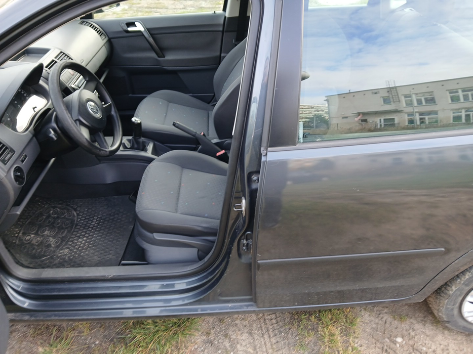 Zdjęcie słupka B lewego