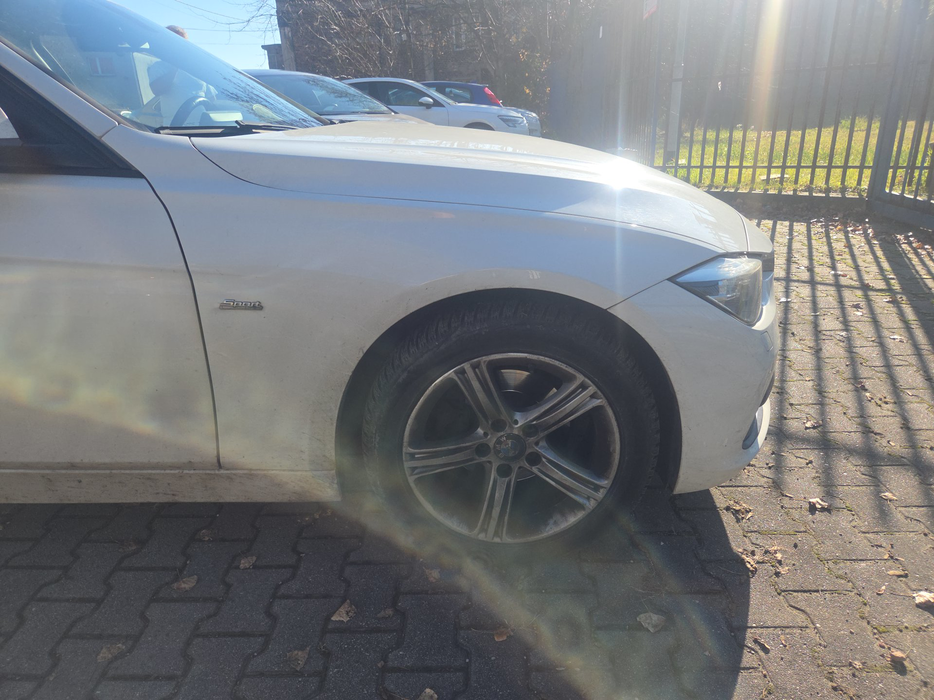 Zdjęcie błotnika przedniego prawego