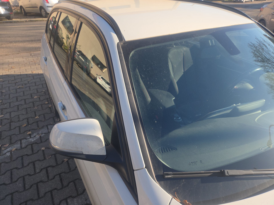 Zdjęcie słupka A prawego