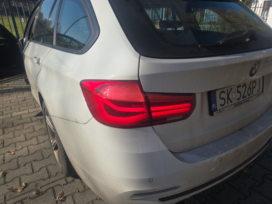 Zdjęcie oświetlenia tylnego lewego