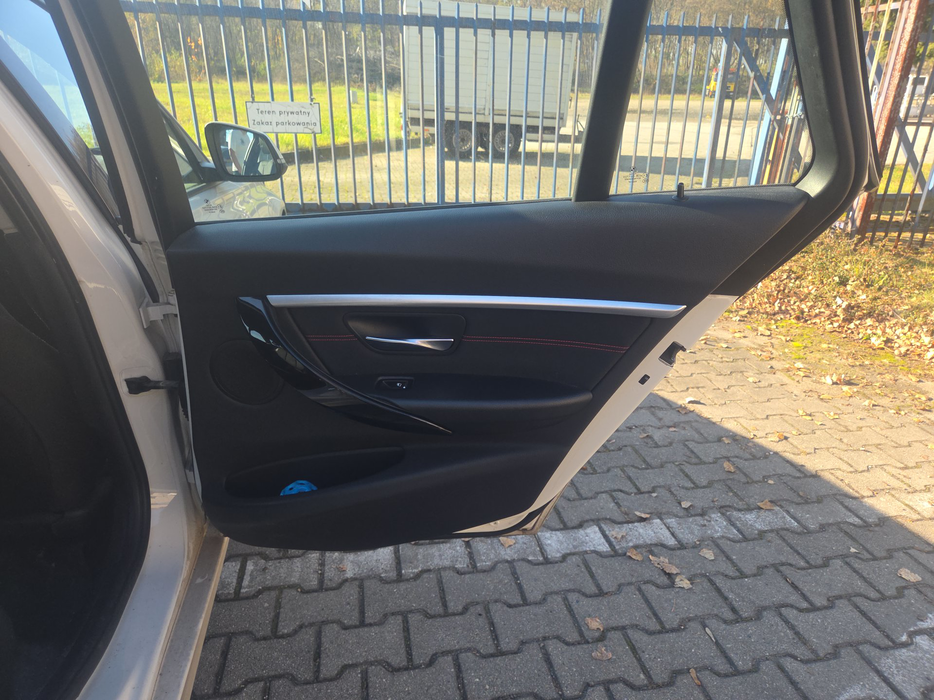 Zdjęcie tapicerki drzwi tylnych prawych