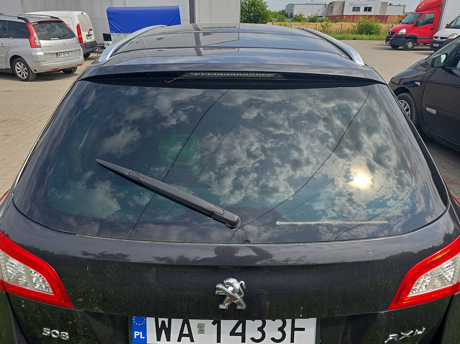 Zdjęcie szyby tylnej