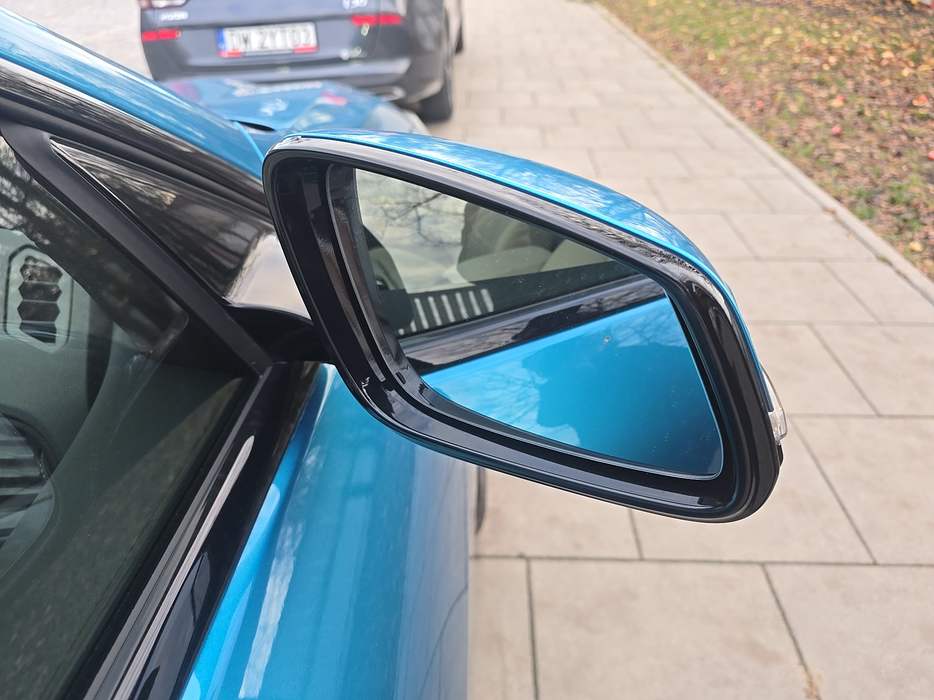 Zdjęcie zwierciadła lusterka prawego