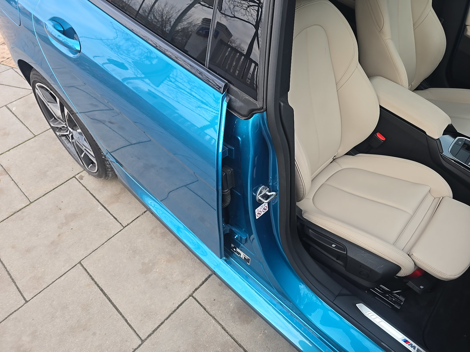 Zdjęcie słupka B prawego