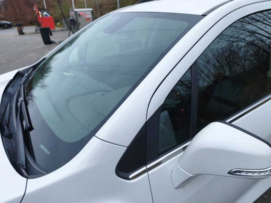 Zdjęcie słupka A lewego