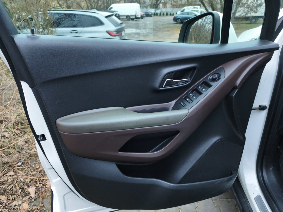 Zdjęcie tapicerki drzwi przednich lewych