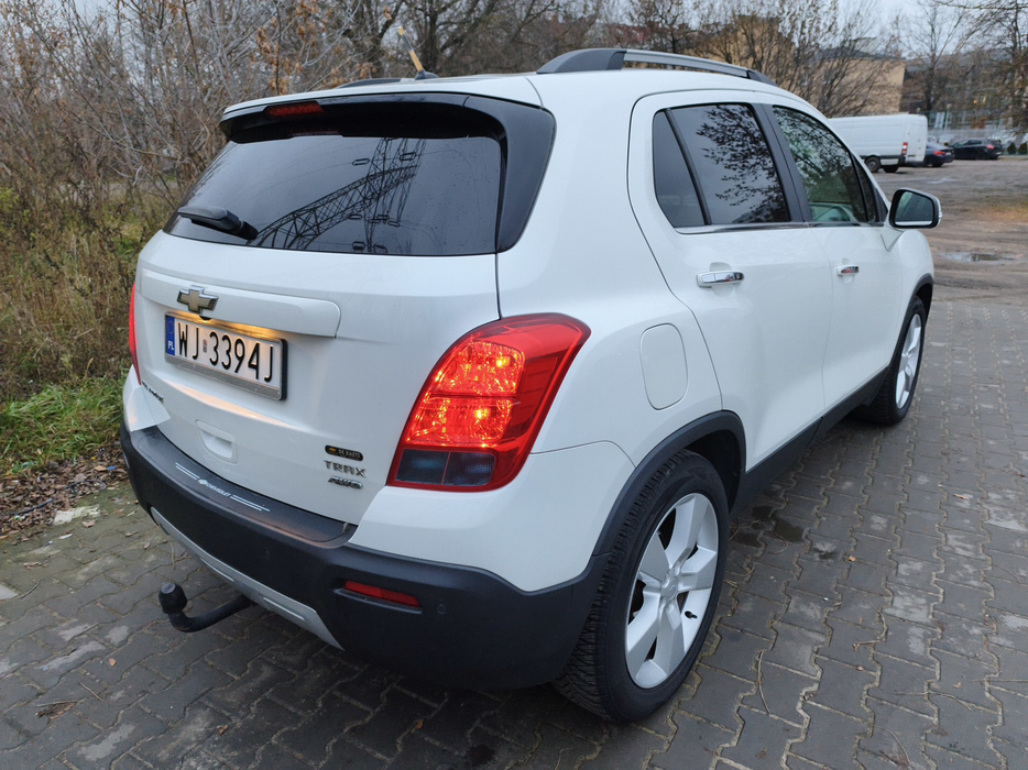 Zdjęcie po ukosie, prawy tył