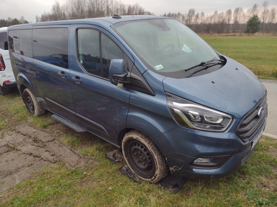 Zdjęcie po ukosie, prawy przód