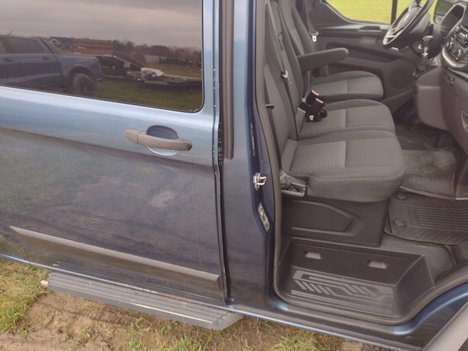 Zdjęcie słupka B prawego