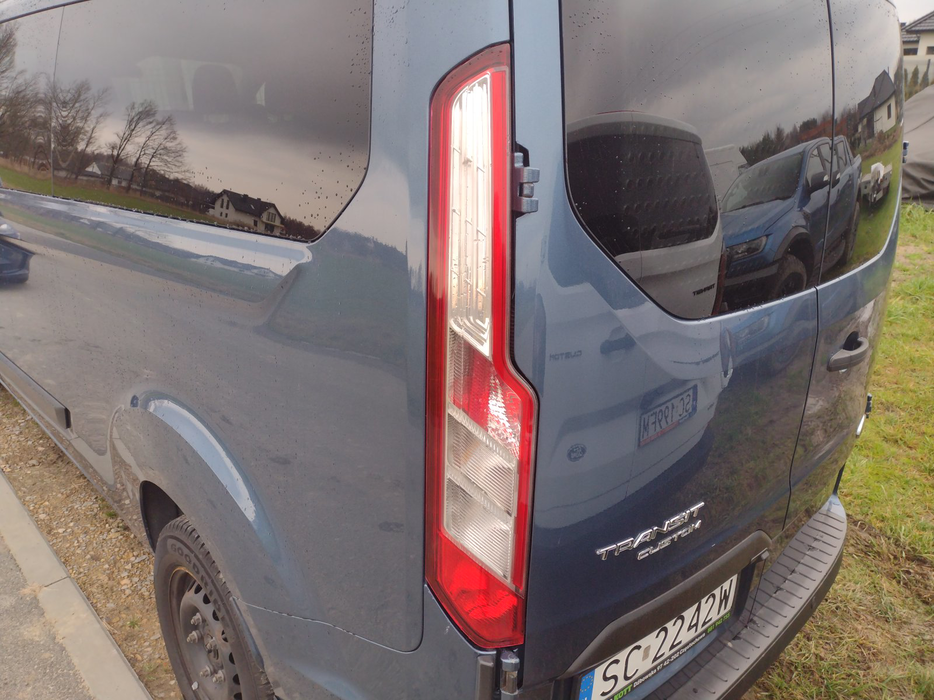 Zdjęcie oświetlenia tylnego lewego