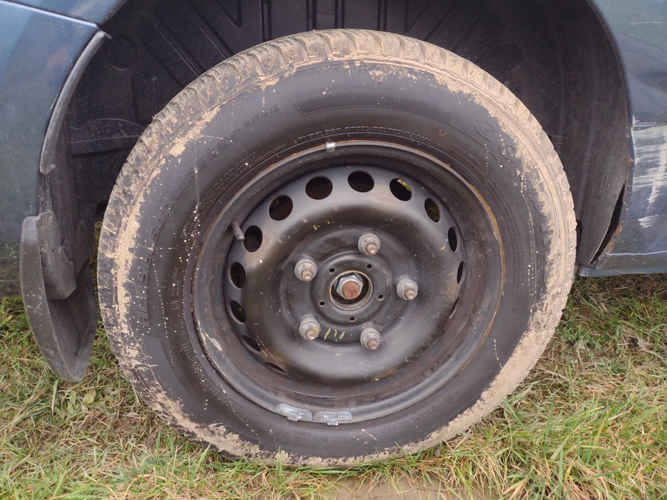 Zdjęcie koła tylnego prawego