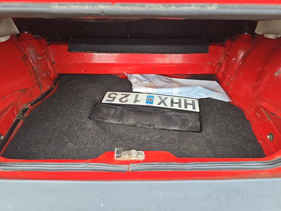 Zdjęcie przestrzeni bagażowej