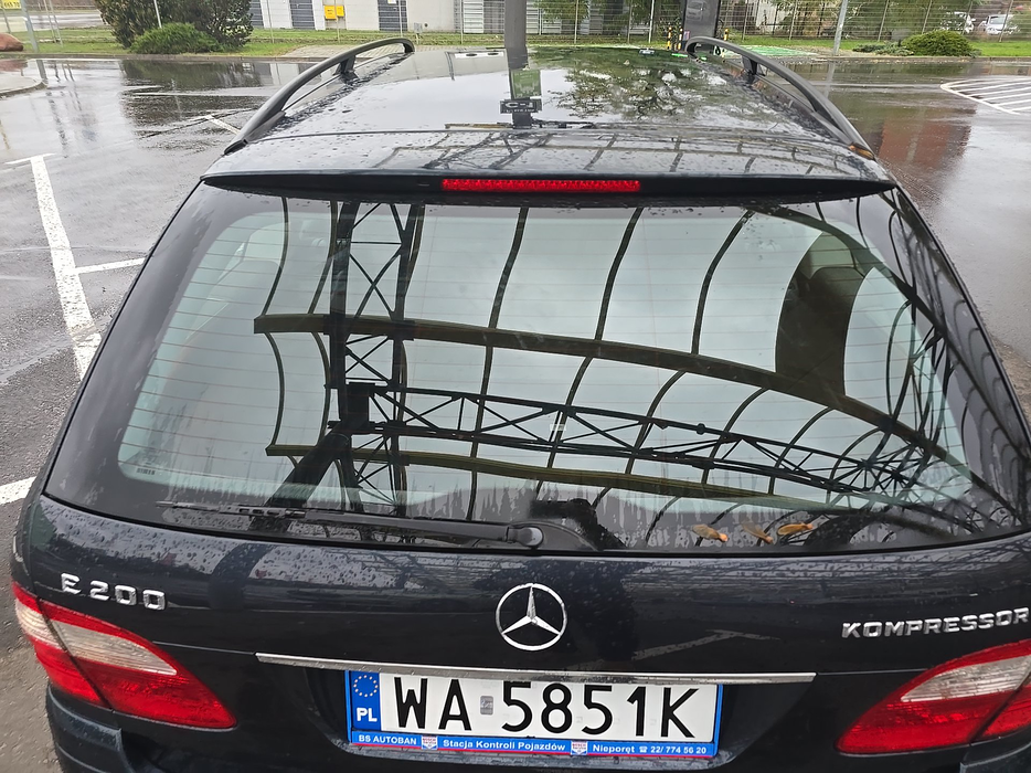 Zdjęcie szyby tylnej