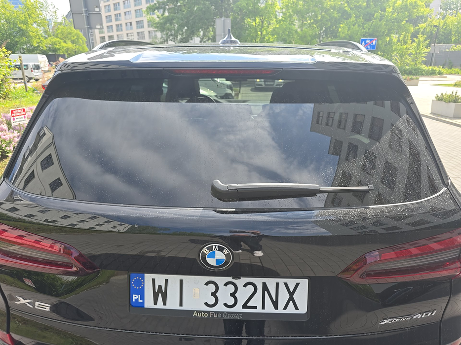 Zdjęcie szyby tylnej