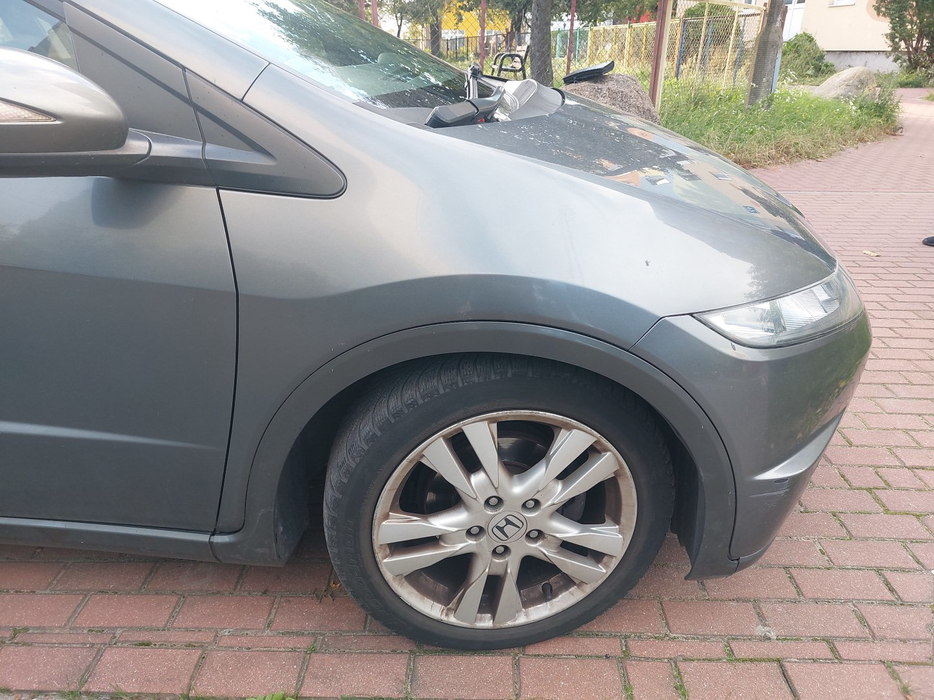 Zdjęcie błotnika przedniego prawego