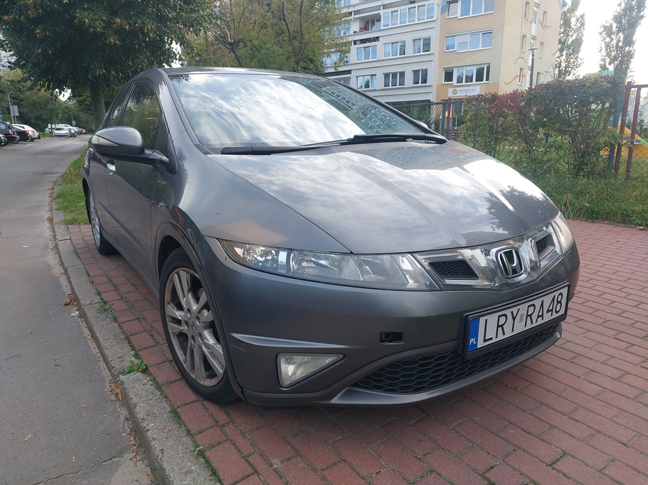 Zdjęcie po ukosie, prawy przód