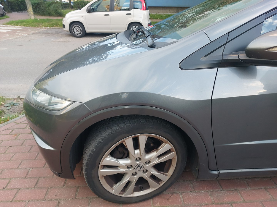 Zdjęcie błotnika przedniego lewego