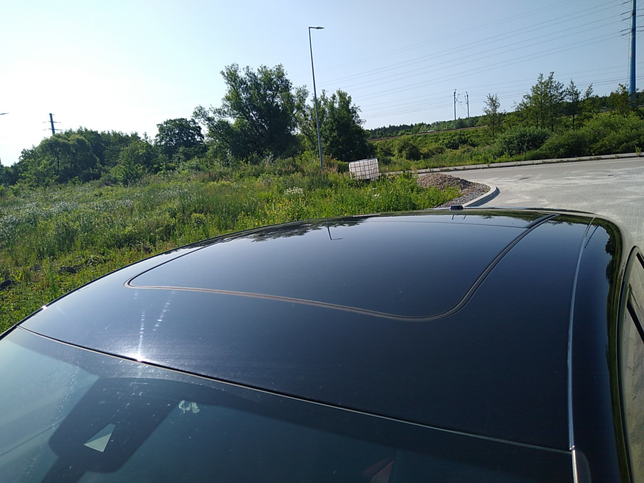 Zdjęcie dachu część przednia