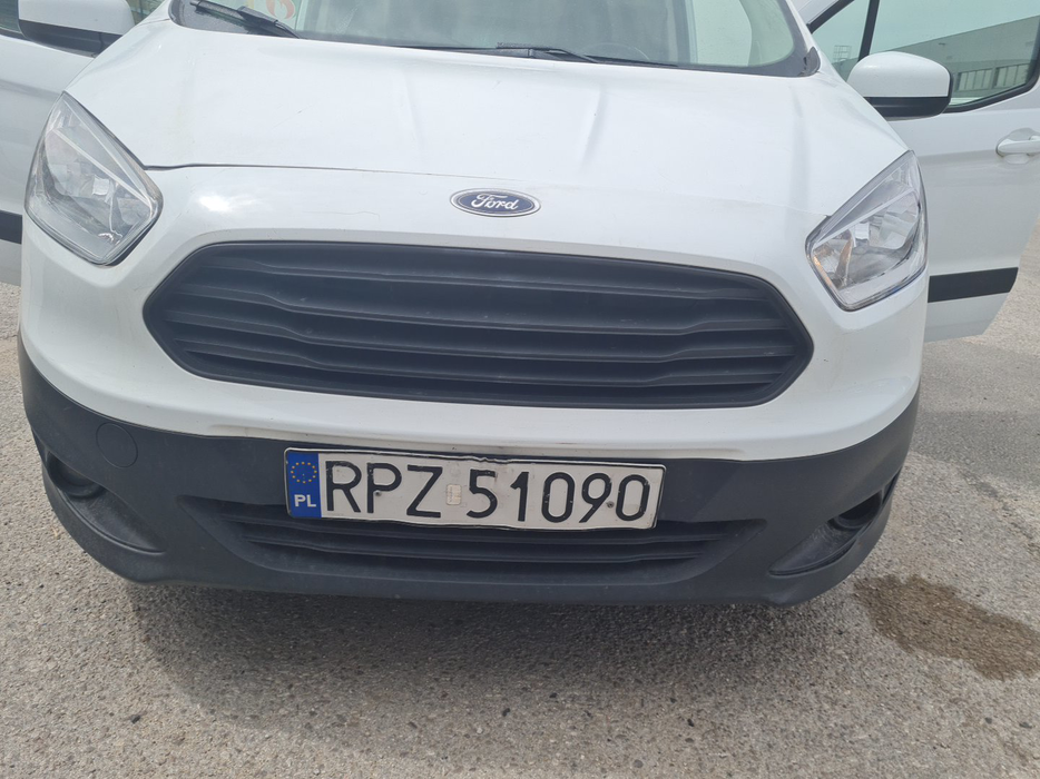 Zdjęcie zderzaka przedniego