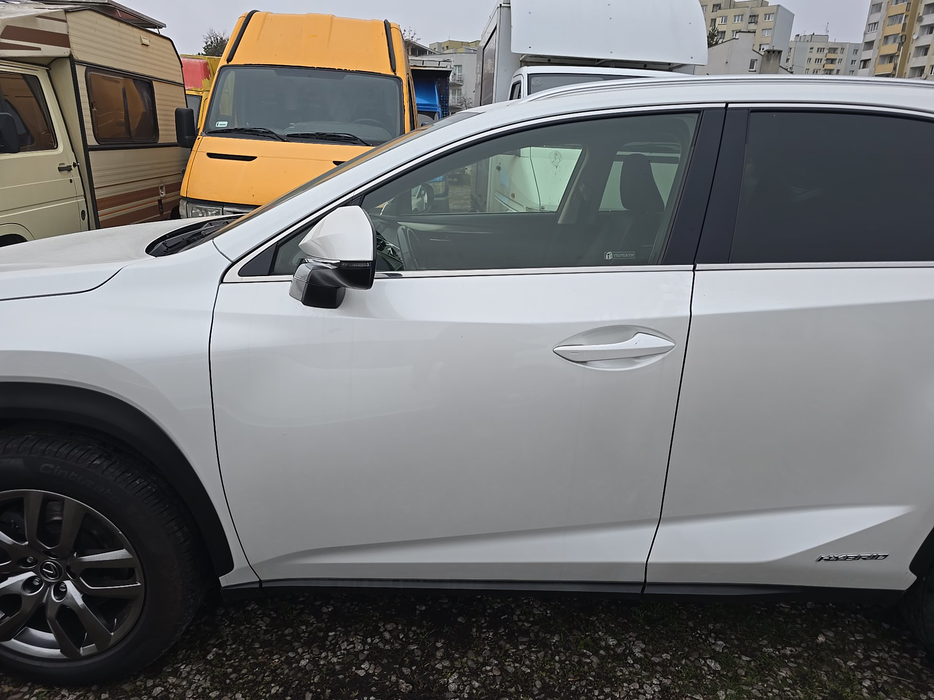 Zdjęcie drzwi przednich lewych wraz z szybą