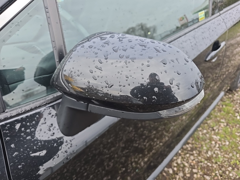 Zdjęcie obudowy lusterka lewego