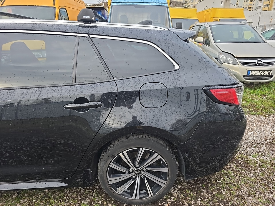 Zdjęcie błotnika tylnego lewego