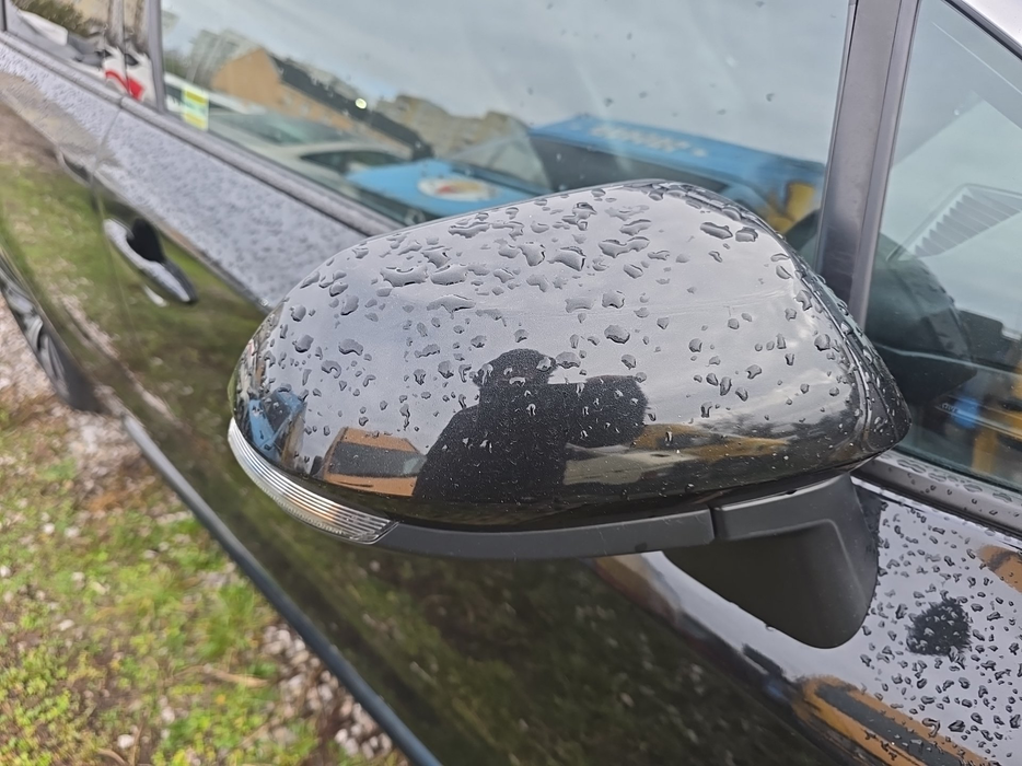 Zdjęcie obudowy lusterka prawego