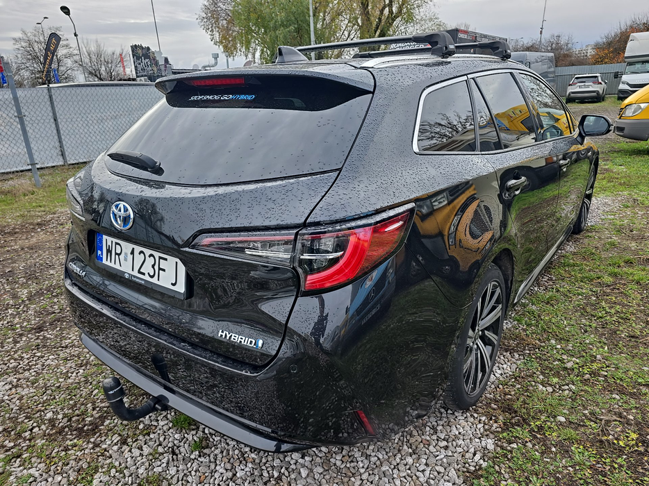 Zdjęcie po ukosie, prawy tył