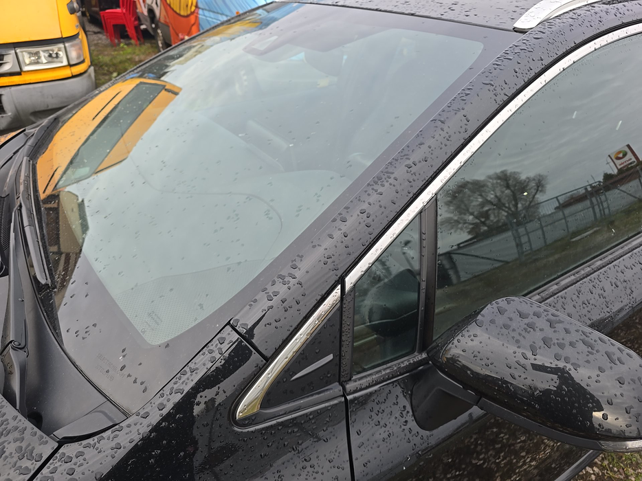 Zdjęcie słupka A lewego