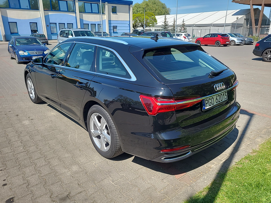 Zdjęcie po ukosie, lewy tył