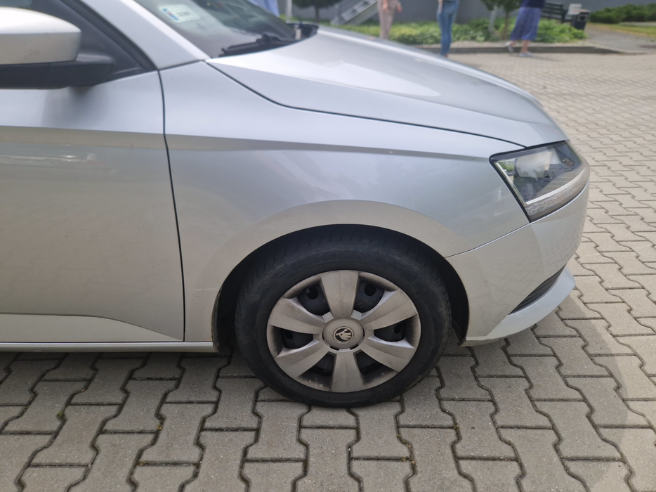 Zdjęcie błotnika przedniego prawego
