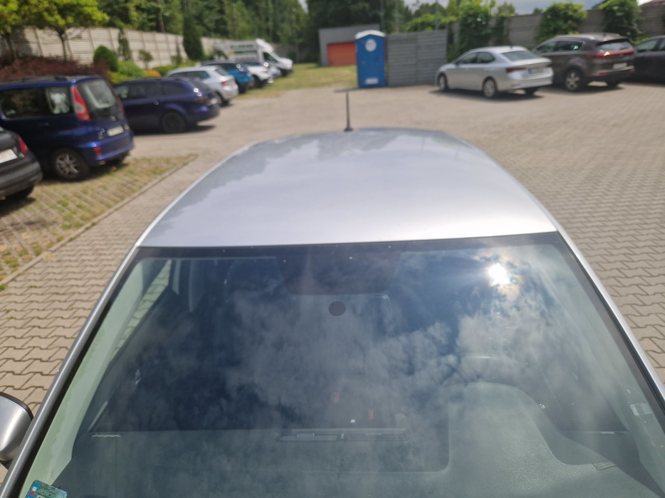 Zdjęcie dachu część przednia