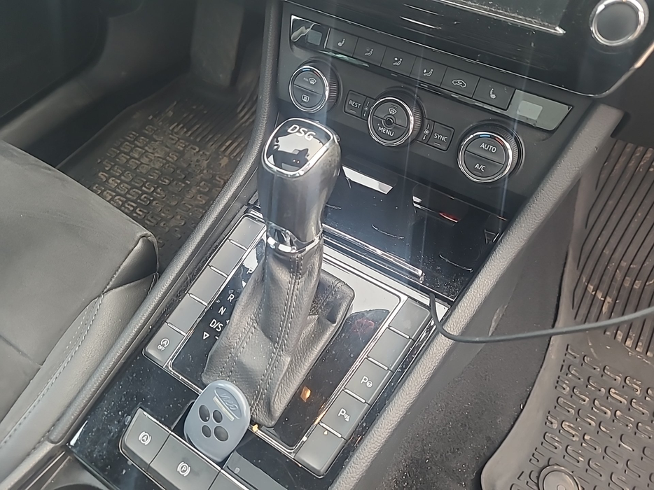 Zdjęcie drążka zmiany biegów