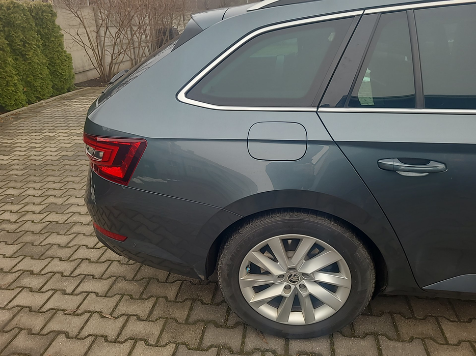 Zdjęcie błotnika tylnego prawego