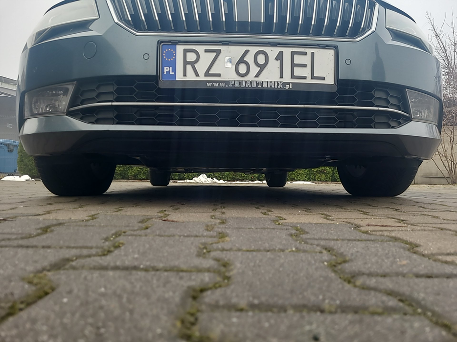 Zdjęcie podwozia przód