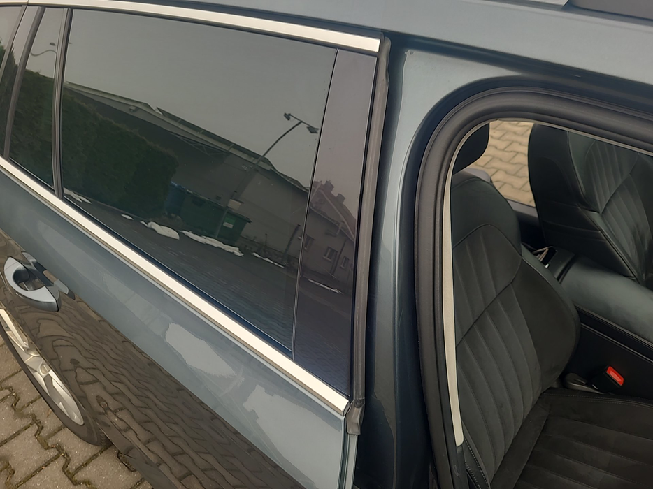 Zdjęcie słupka B prawego