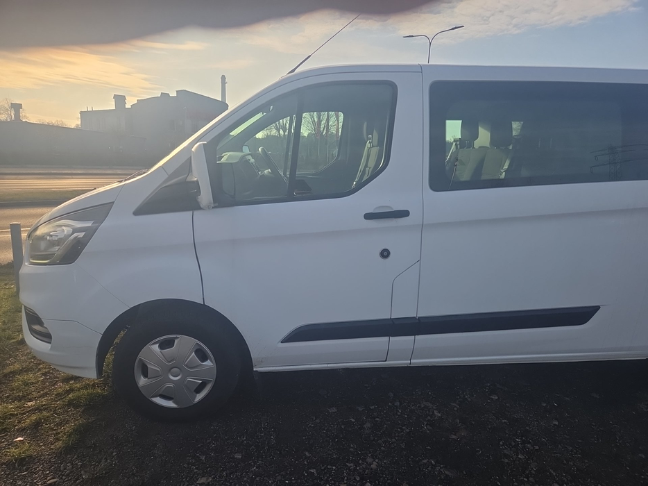 Zdjęcie drzwi przednich lewych wraz z szybą